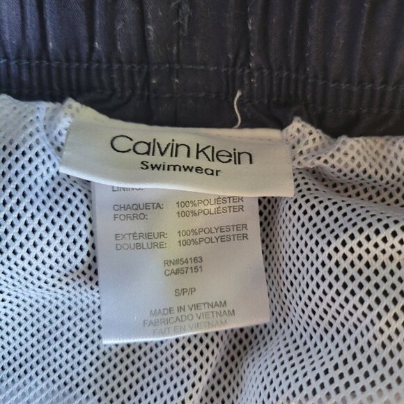 MEN'S Calvin Klein Swimwear.  Size Small - Picture 5 of 5